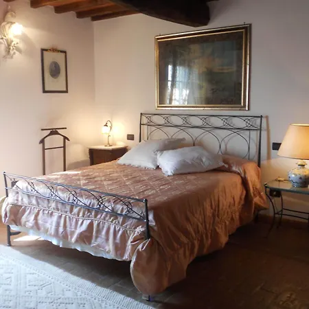 Alojamento de Acomodação e Pequeno-almoço La Pieve Di Sant'andrea Maggiano